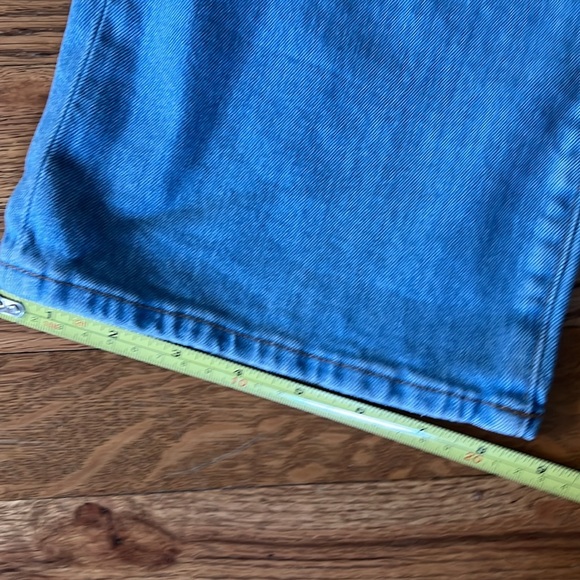 Madewell Slim Wide Leg Crop jeans light wash denim - Picture 5 of 7